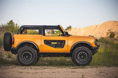 ford bronco build and price